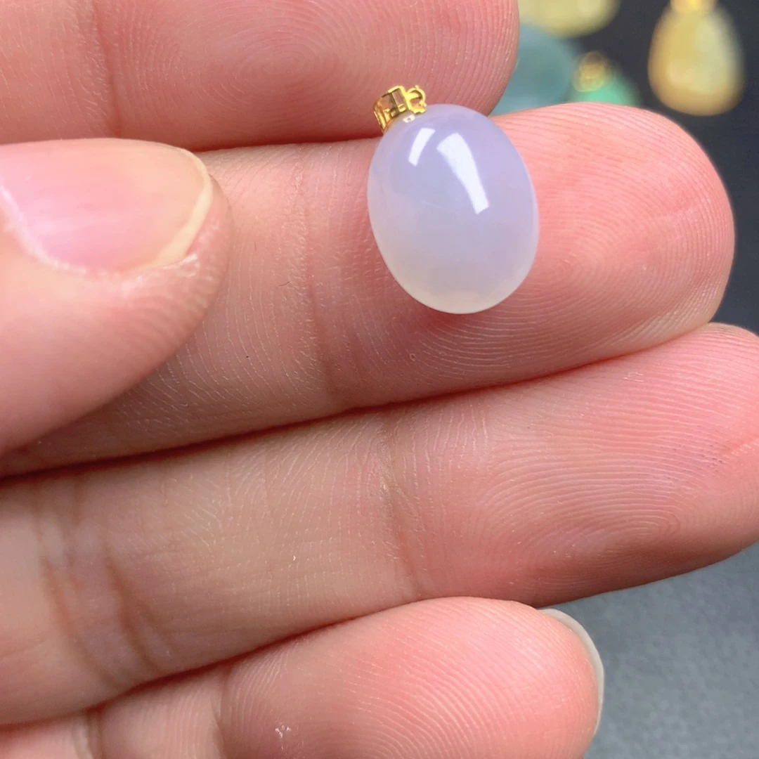 【闪购商品】颈饰18K金镶嵌翡翠翡翠