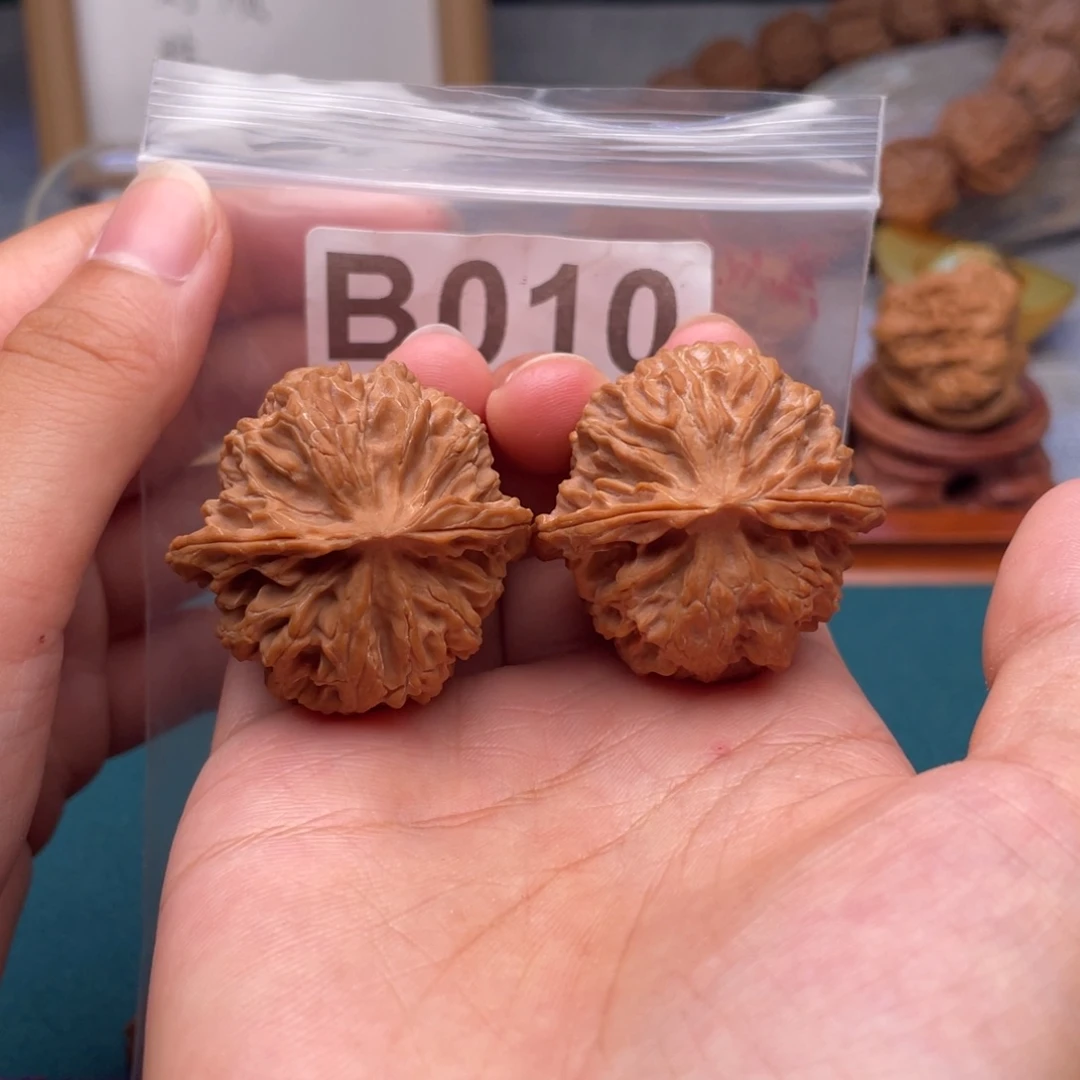 文玩核桃吊坠38尺全品苹果园