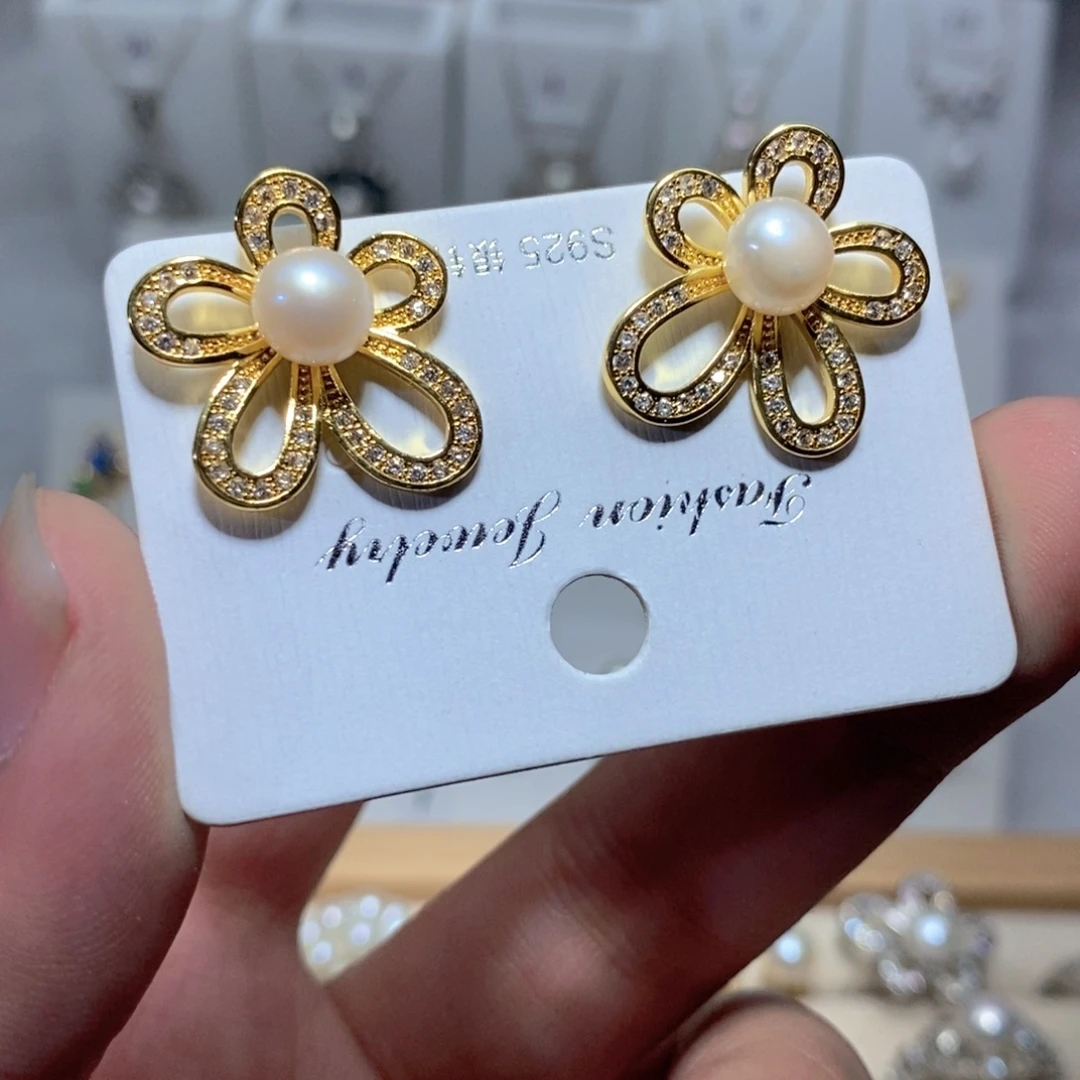 银S925镶嵌耳饰淡水珍珠