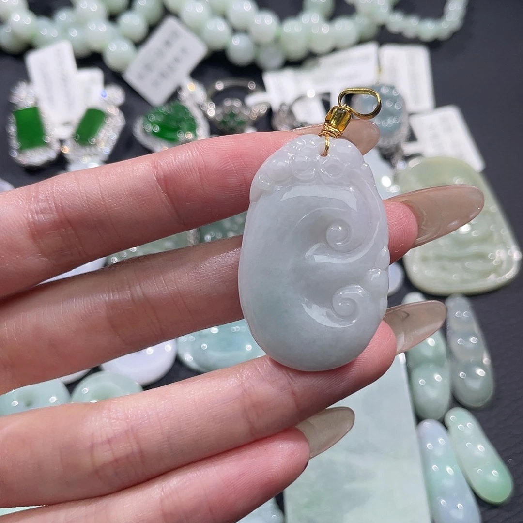 翡翠未镶嵌吊坠(不含链)