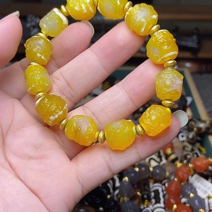 玛瑙/玉髓未镶嵌珠宝半成品