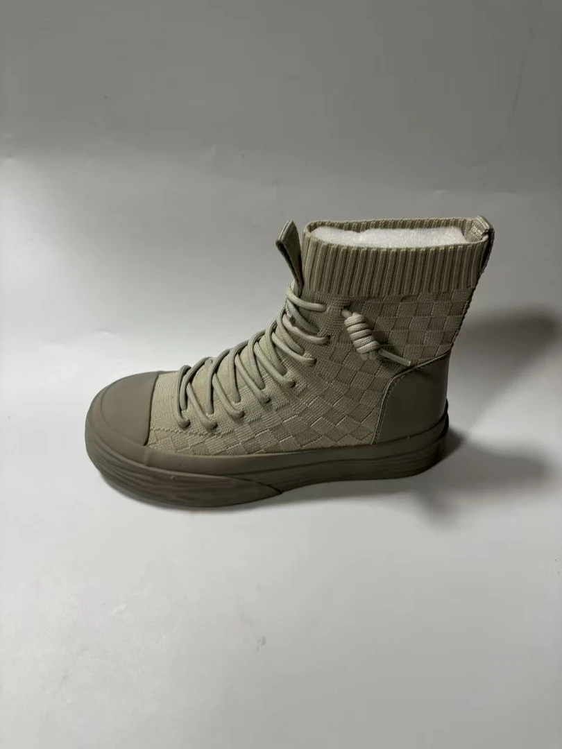 2188少女风圆头短筒内增高马丁靴休闲鞋靴子平底潮流