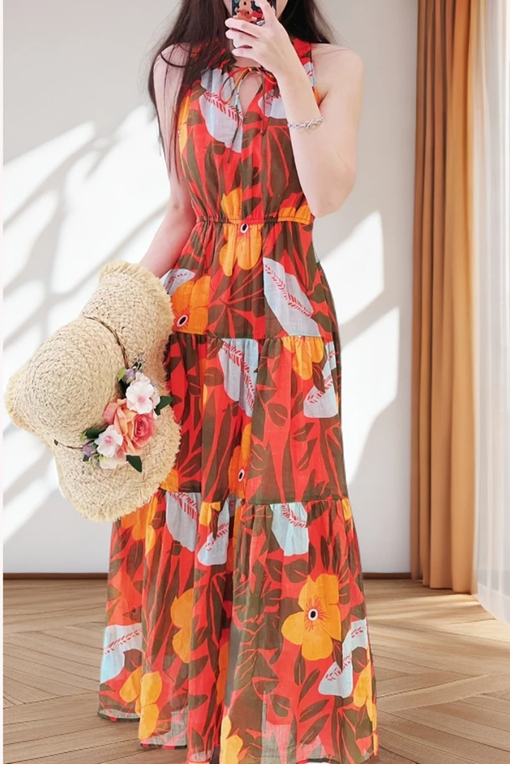 2025夏新款时尚百搭苎麻印花挂脖吊带度假风沙滩连衣裙女