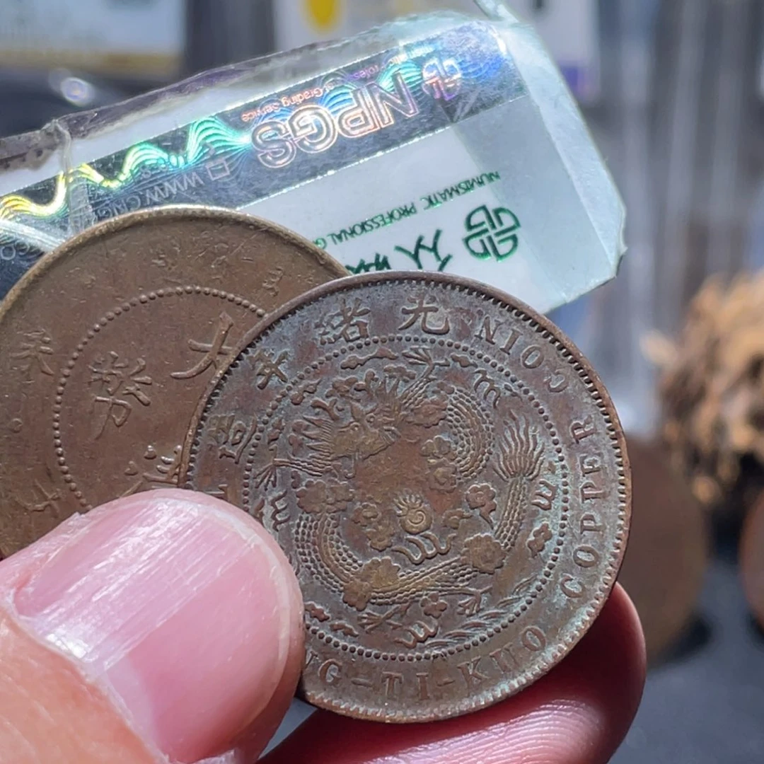 逃***广铜通古博今251128范范03