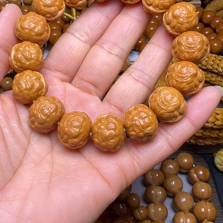 吊坠橄榄核聚宝盆