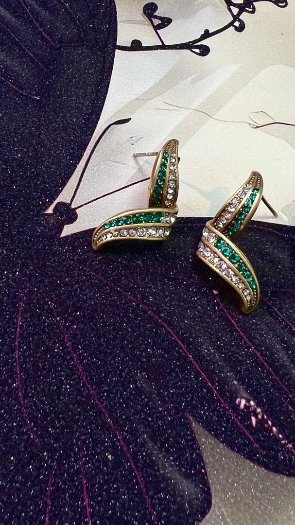 纯铜锆石耳饰 中古款绿色蝴蝶耳环