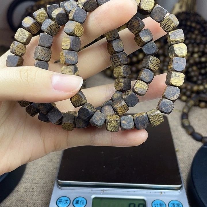 沉香碎屑沉香卡7方糖