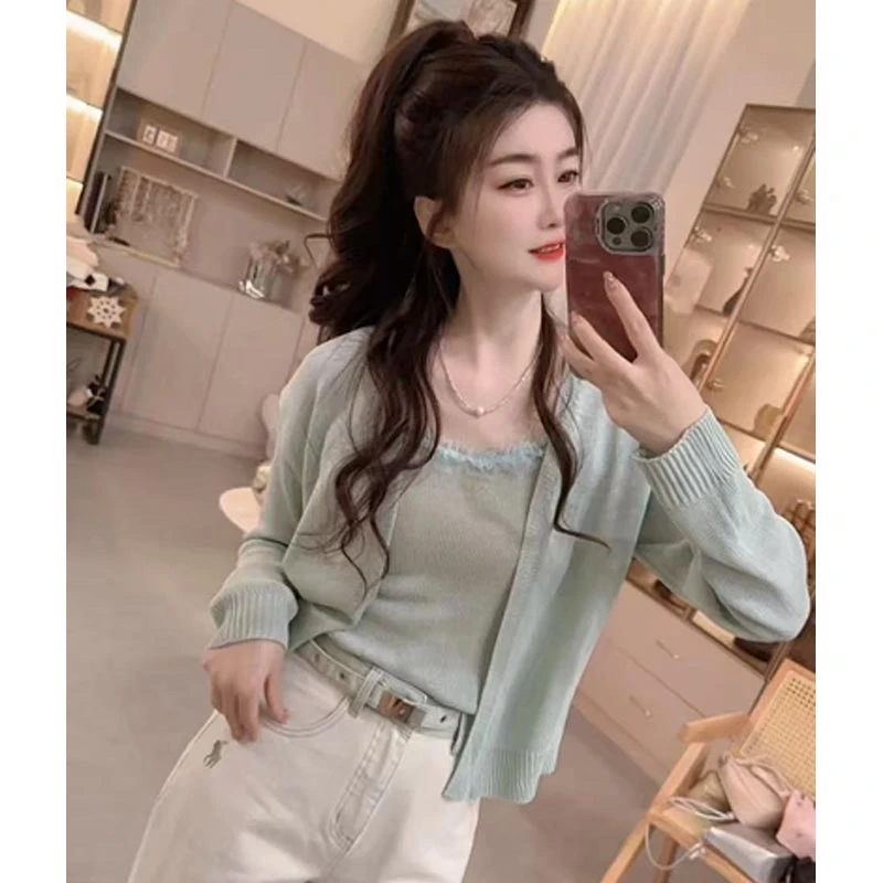 2025夏季韩式新款设计感简约风针织衫防晒开衫外套高级感两件套女