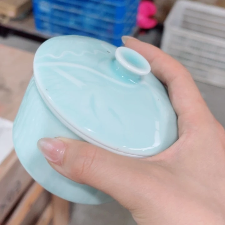 青瓷哈哈哈哈哈哈哈哈