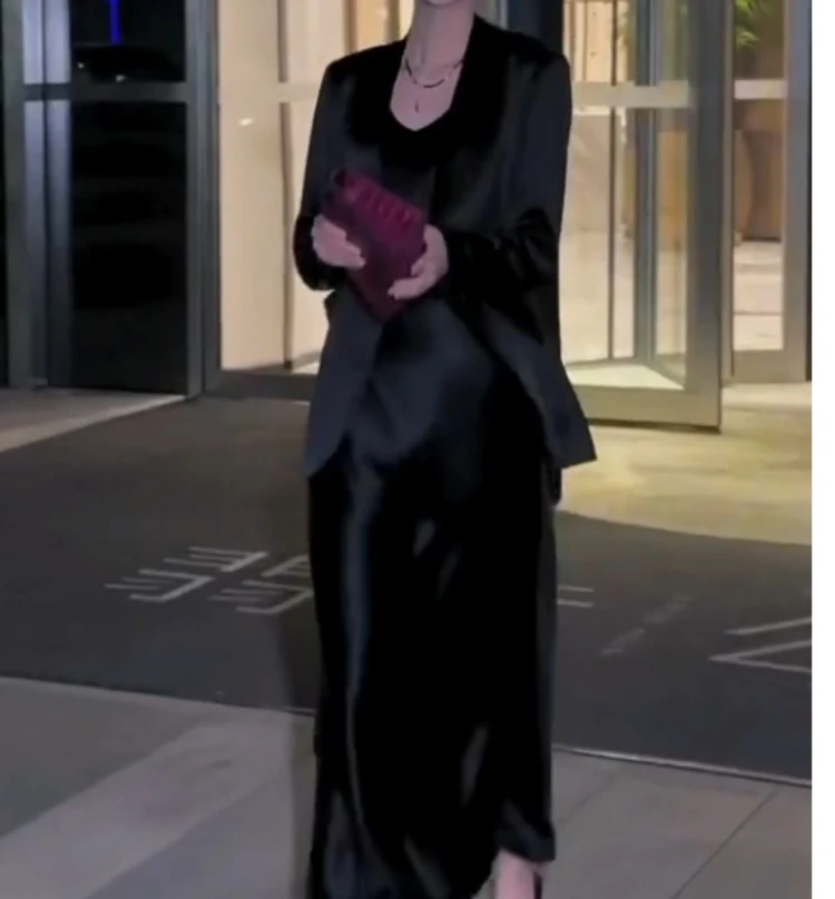 时尚潮流百搭精品女装zsx31088