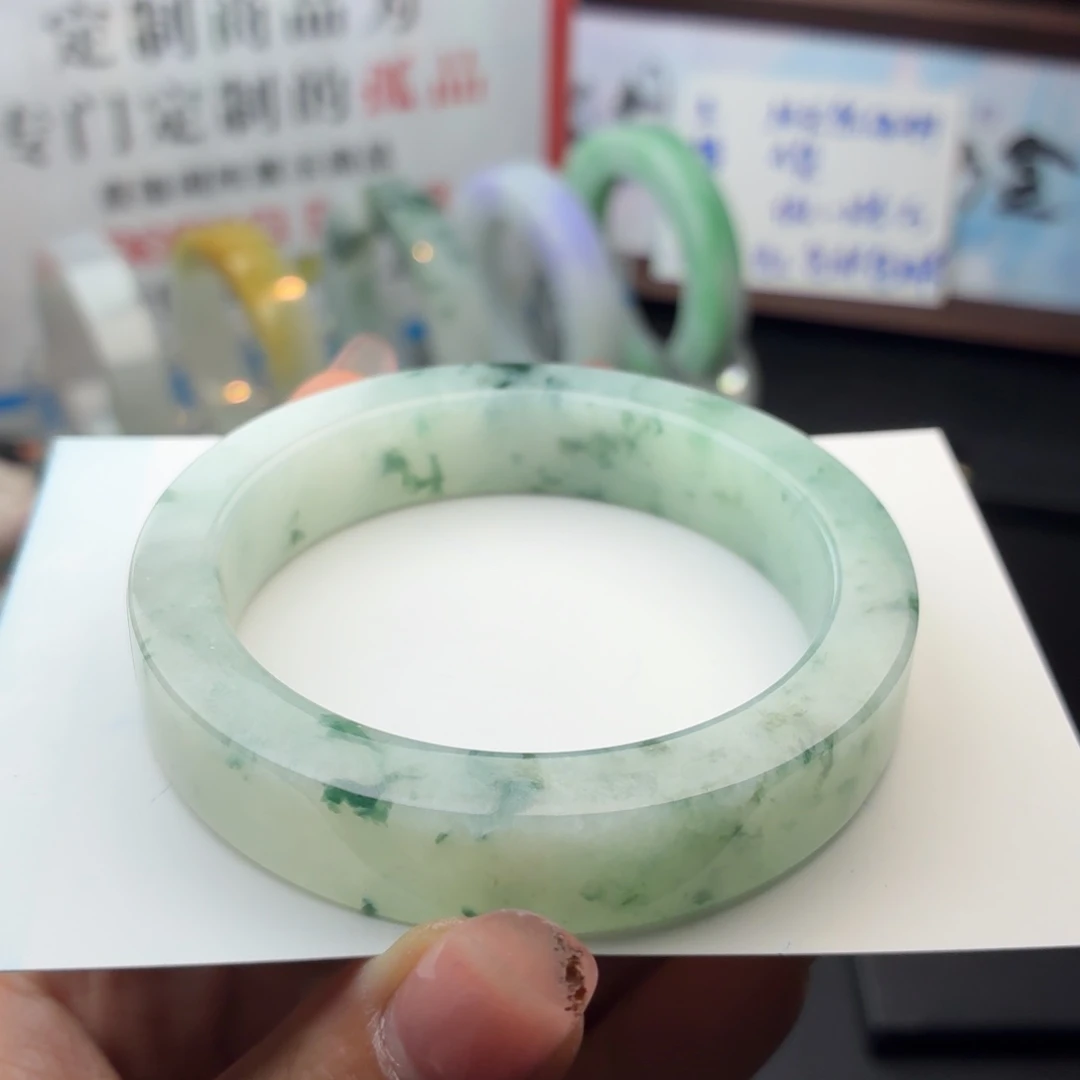 ****数定制翡翠未镶嵌翡翠手镯