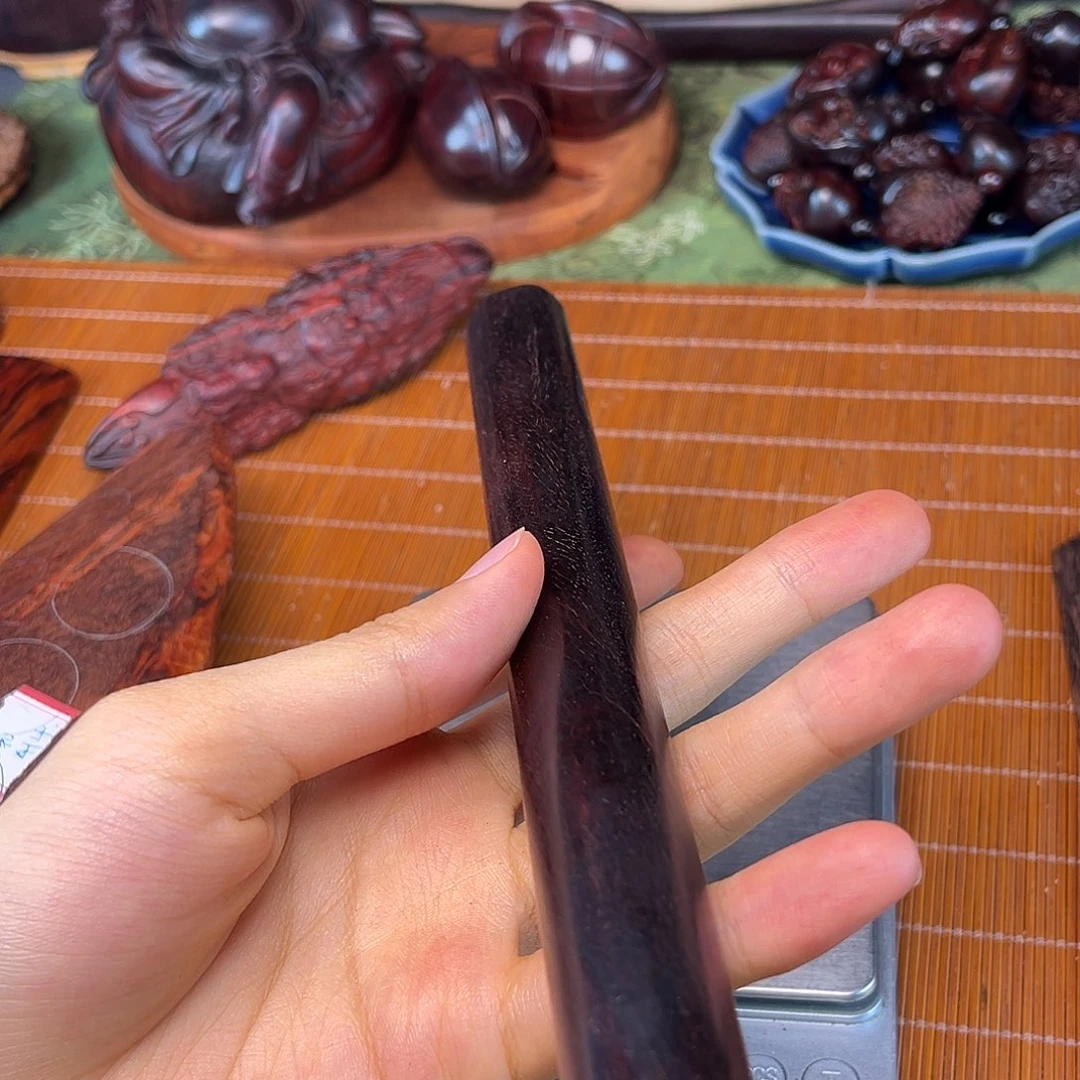 晔***宝棍子印度小叶紫檀老料