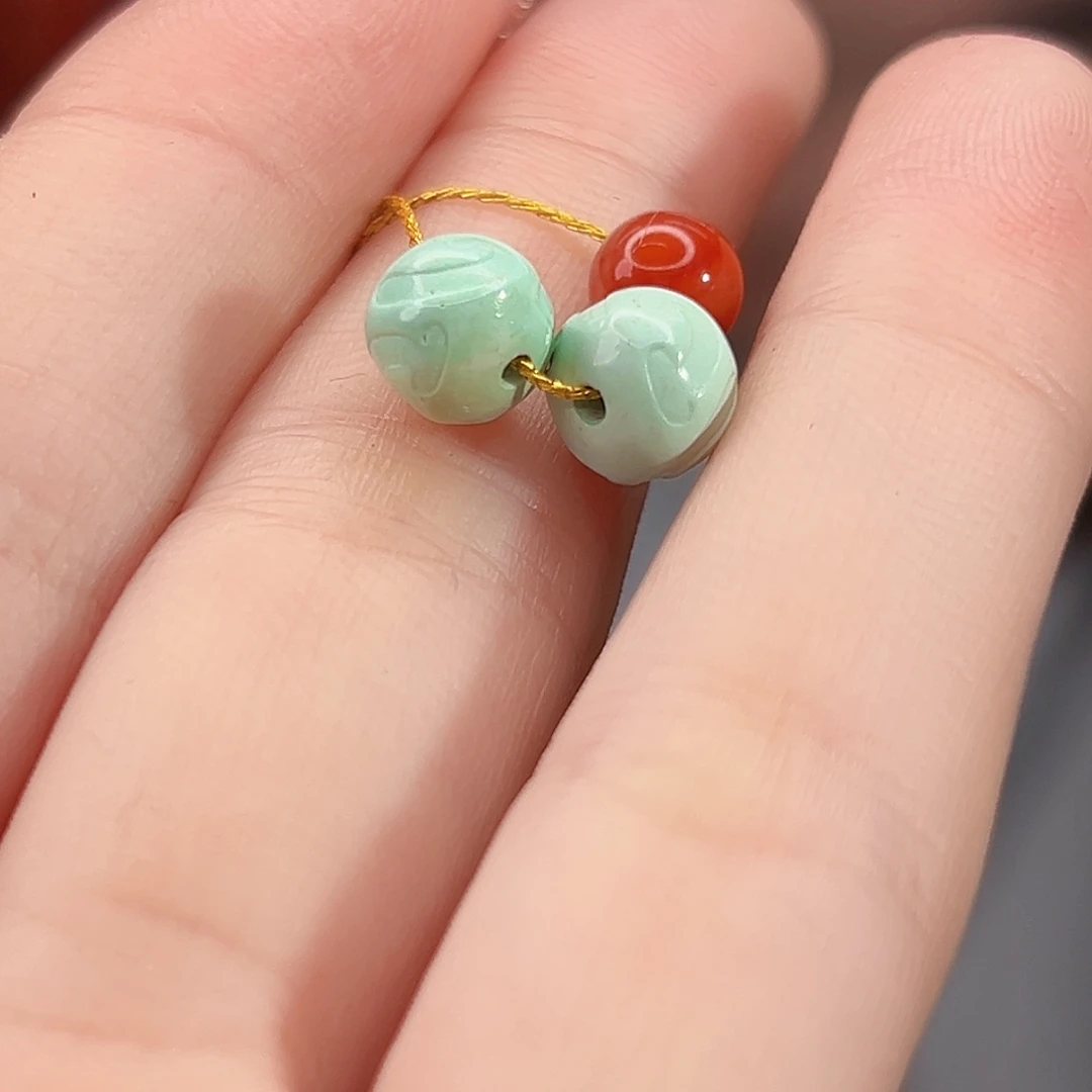 南红玛瑙未镶嵌珠宝奇石