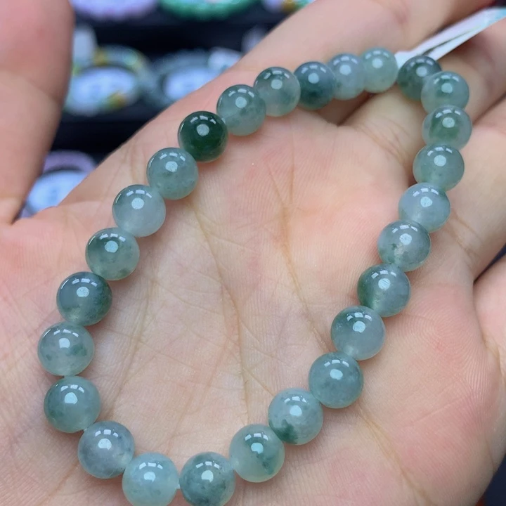 翡翠手链未镶嵌翡翠