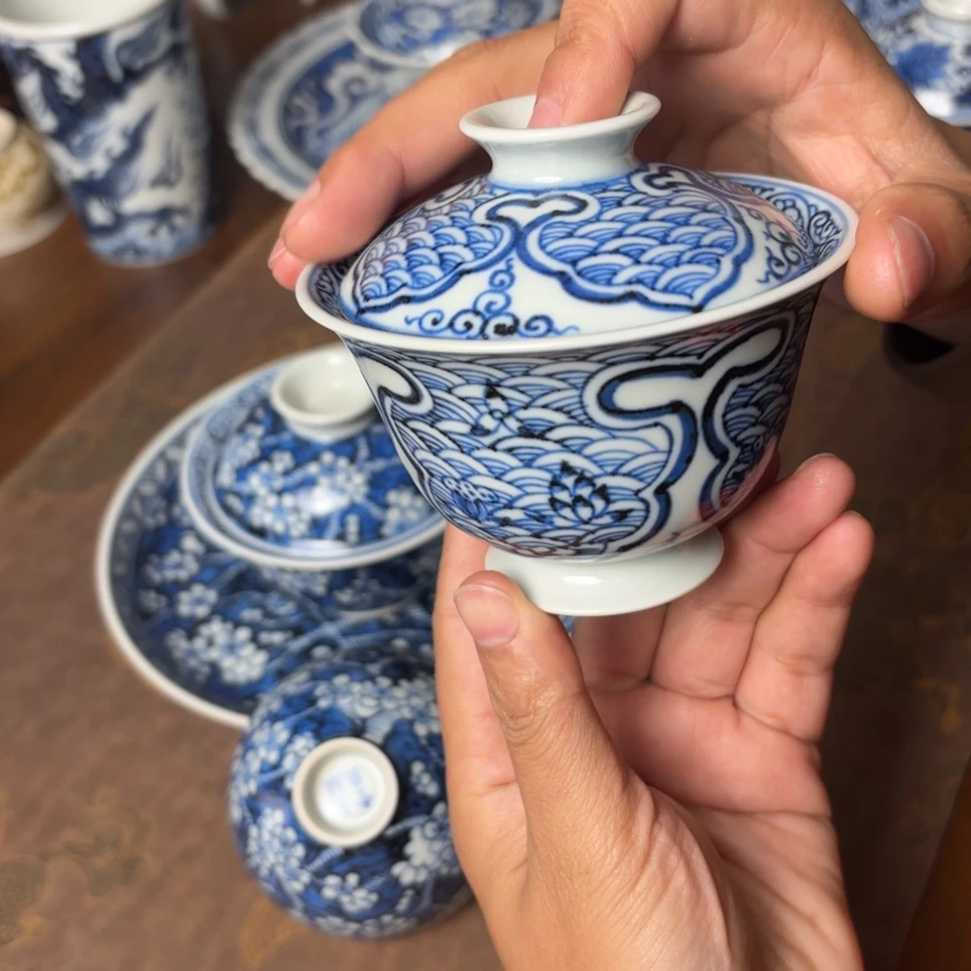 琨***爷摆件景德镇手绘茶器微瑕