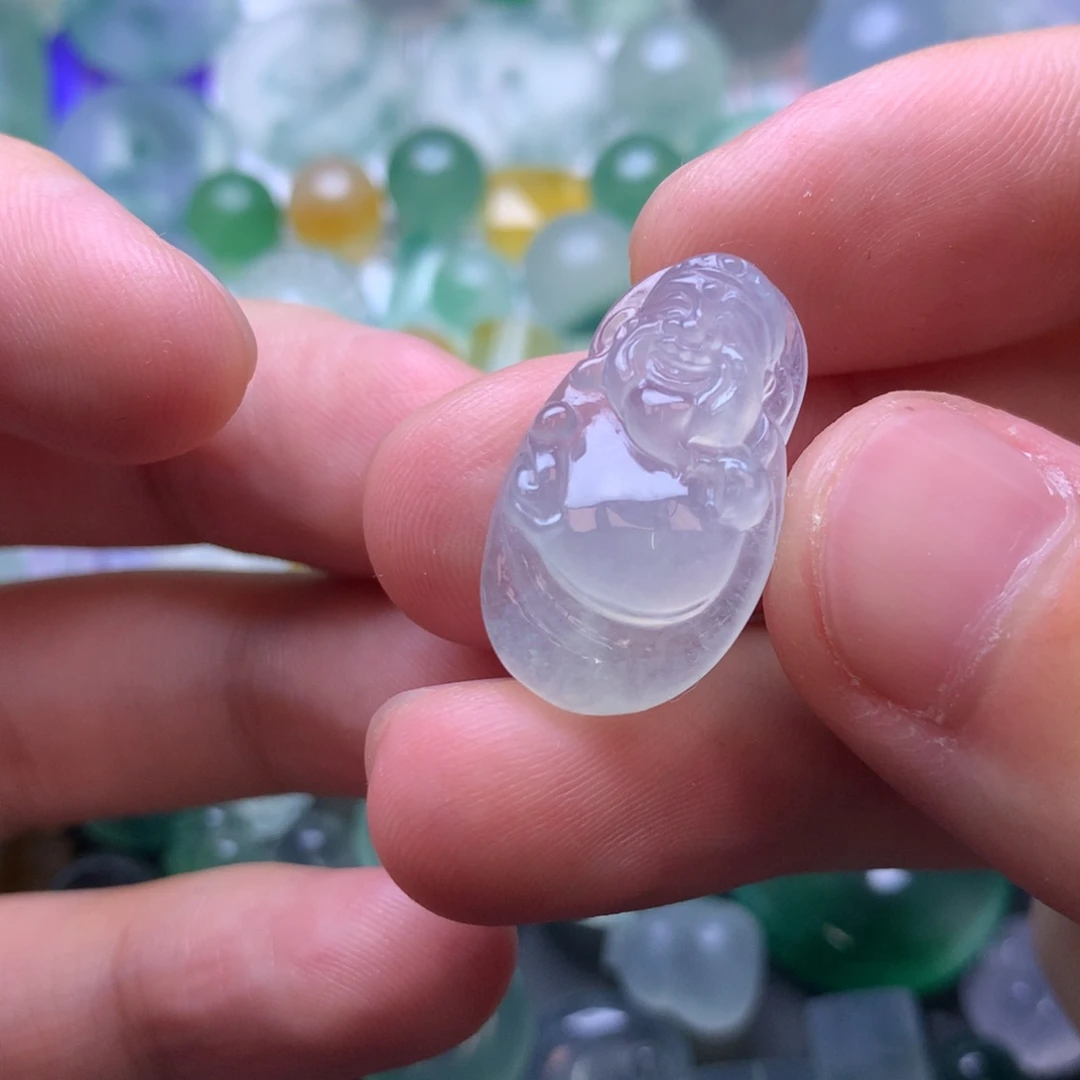 定制翡翠未镶嵌挂件