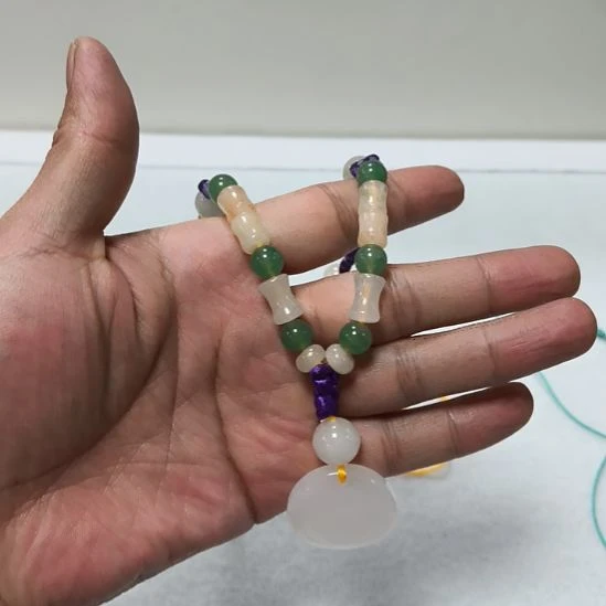 石英石非金属天山翠福袋