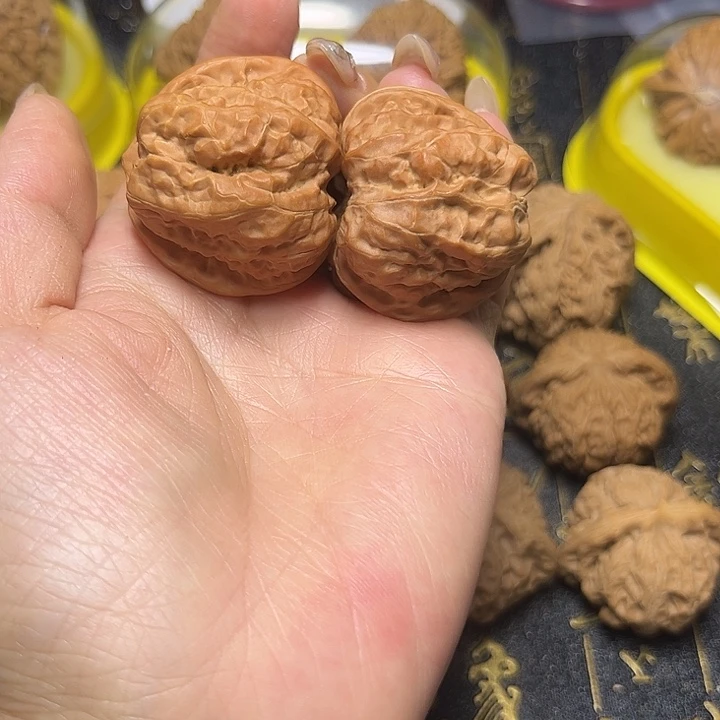 文玩核桃吊坠李*搏36蛤蟆头磕尖