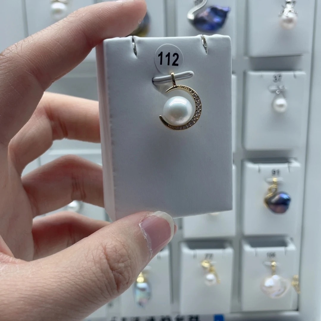 合金淡水珍珠颈饰