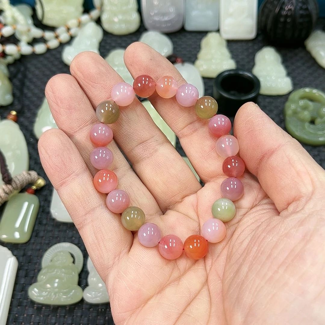 和田玉（糖玉）颈饰未镶嵌