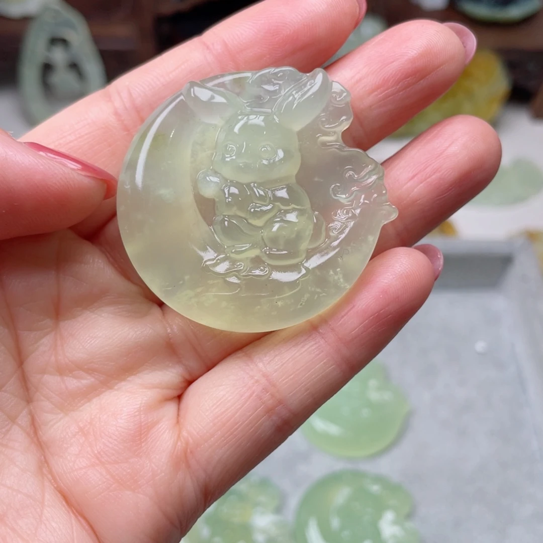 蛇纹石玉颈饰未镶嵌阿*