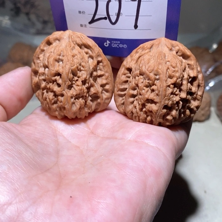 吊坠文玩核桃你在209