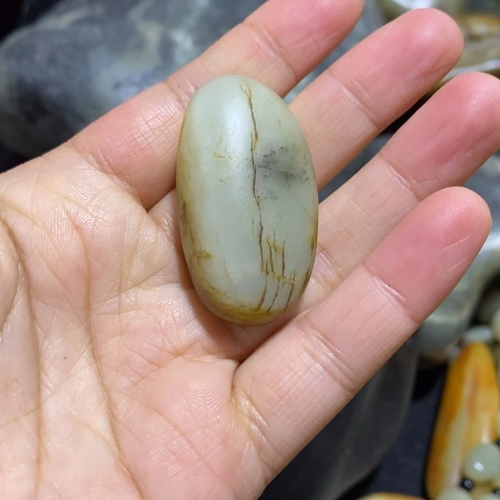 和田玉（糖玉）未镶嵌挂件