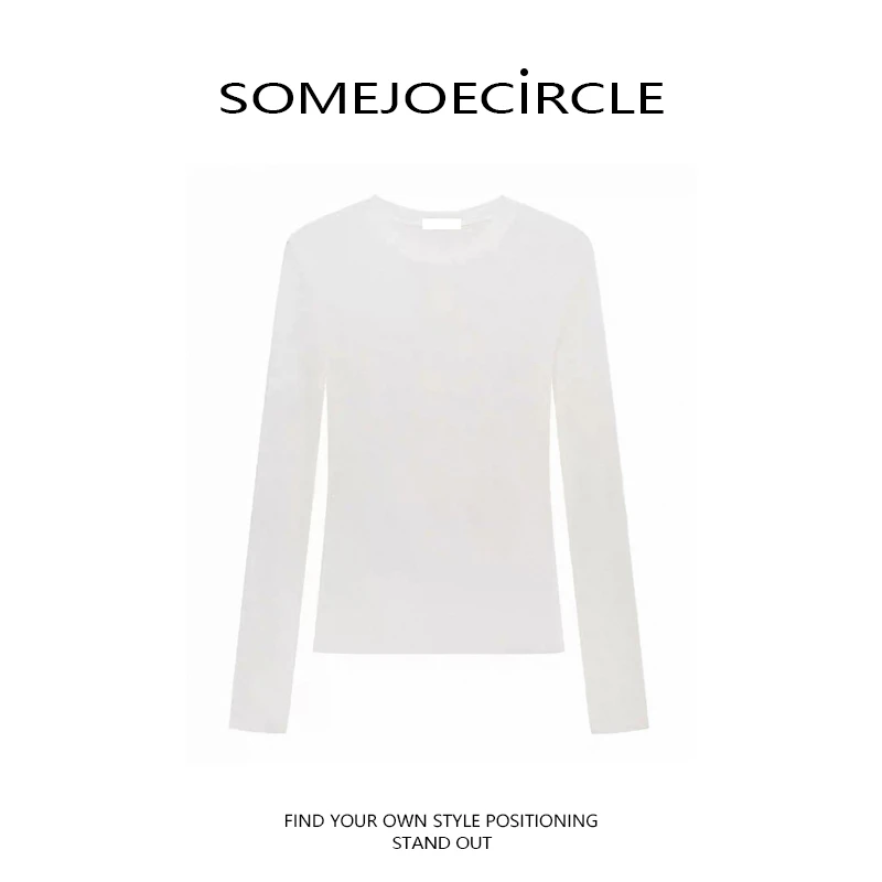 SOMEJOECIRCLE【白雪】25秋新款正肩纯色修身打底衫长袖T上衣W7477