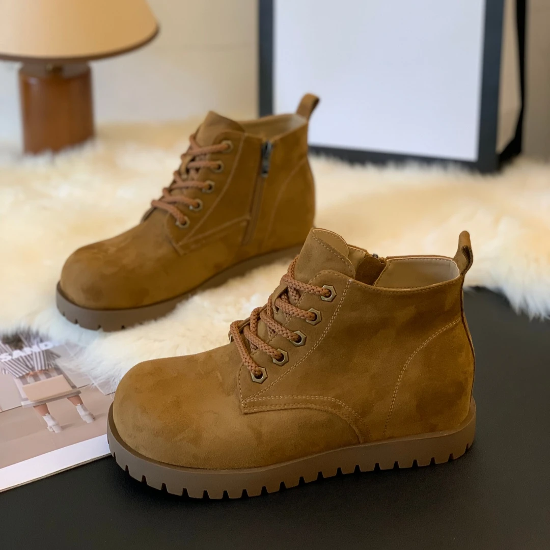 复古绒面前系带厚底增高短靴2025秋季爆款潮流时尚百搭简约马丁靴