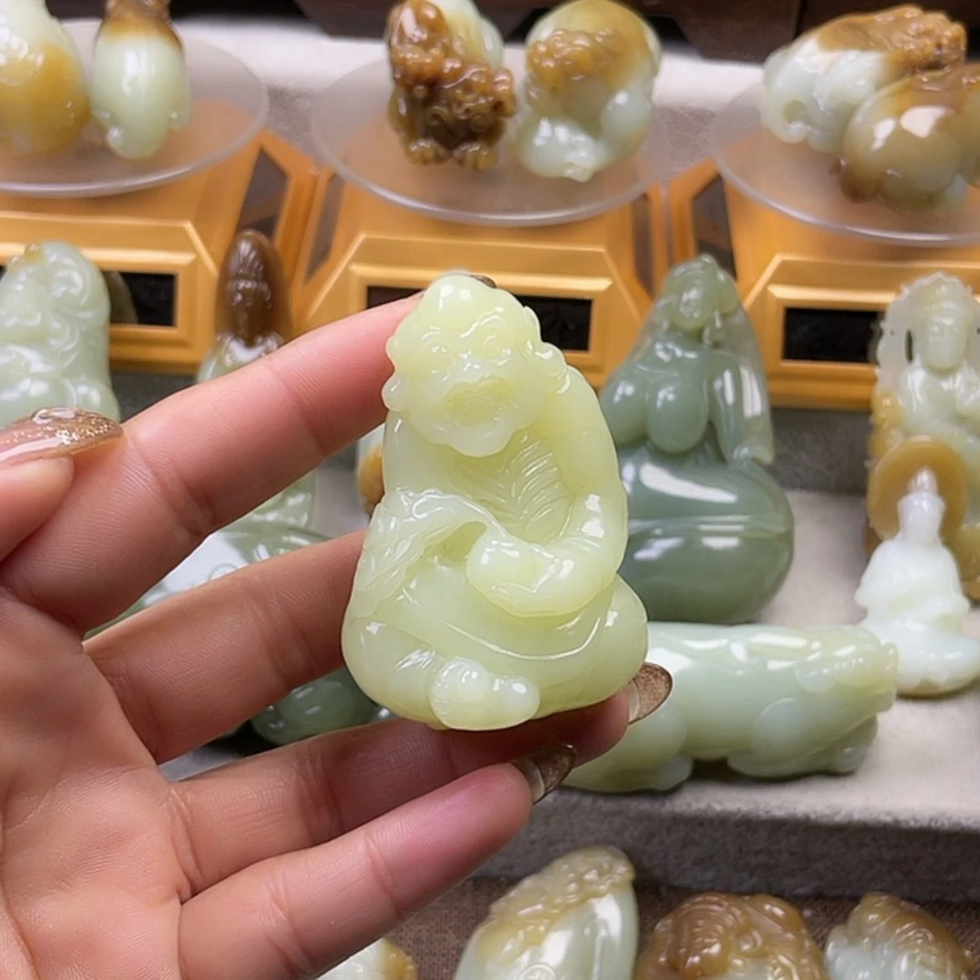 【闪购商品】和田玉把件未镶嵌老*怪