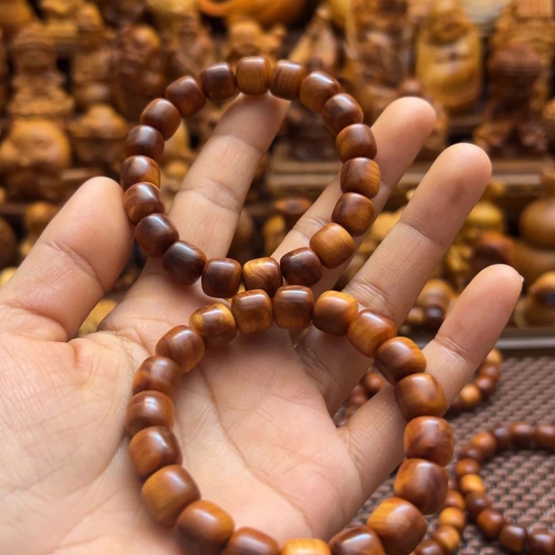 慕***夏柏木（崖柏）手把件