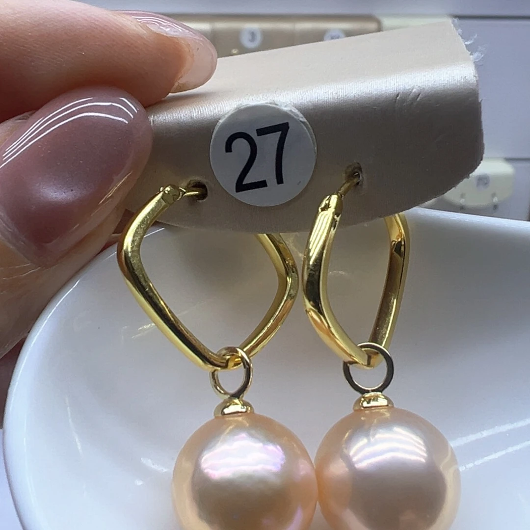 未镶嵌淡水珍珠耳饰