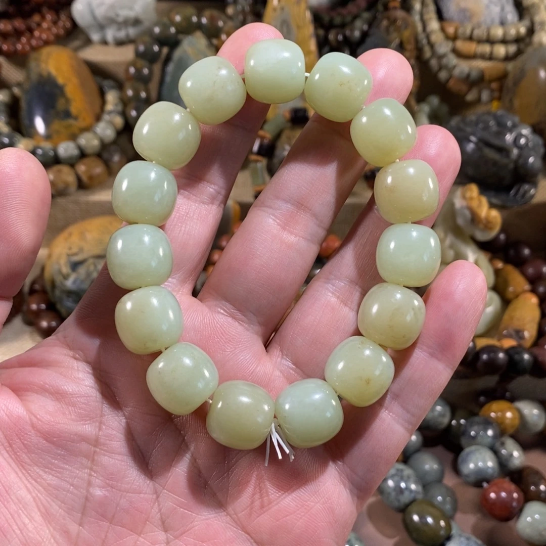 岫岩河磨玉（透闪石质玉）未镶嵌挂件