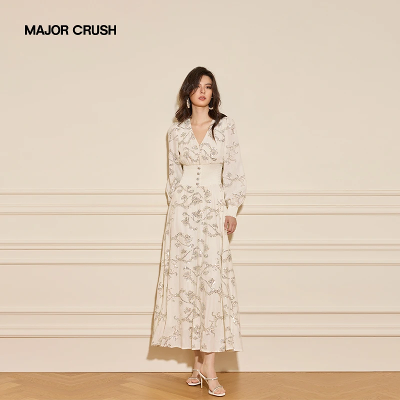 MAJOR CRUSH秋季新款朝露栀白珠片绣连衣裙优雅高级感长裙7047