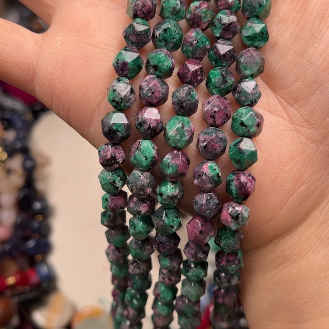 石英质玉珠宝奇石未镶嵌卡8