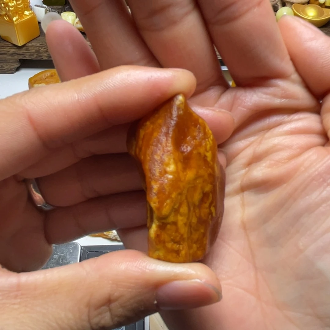 定制琥珀未镶嵌成****姐琥珀蜜蜡原石订制