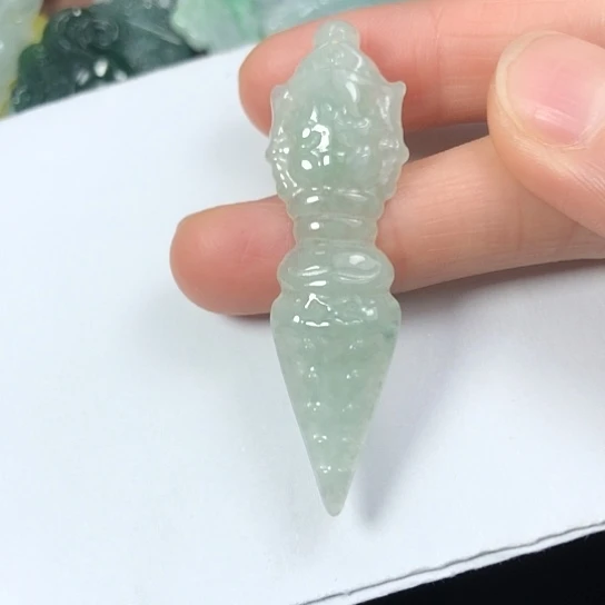翡翠未镶嵌颈饰缅甸A货，每天下午1点半开播