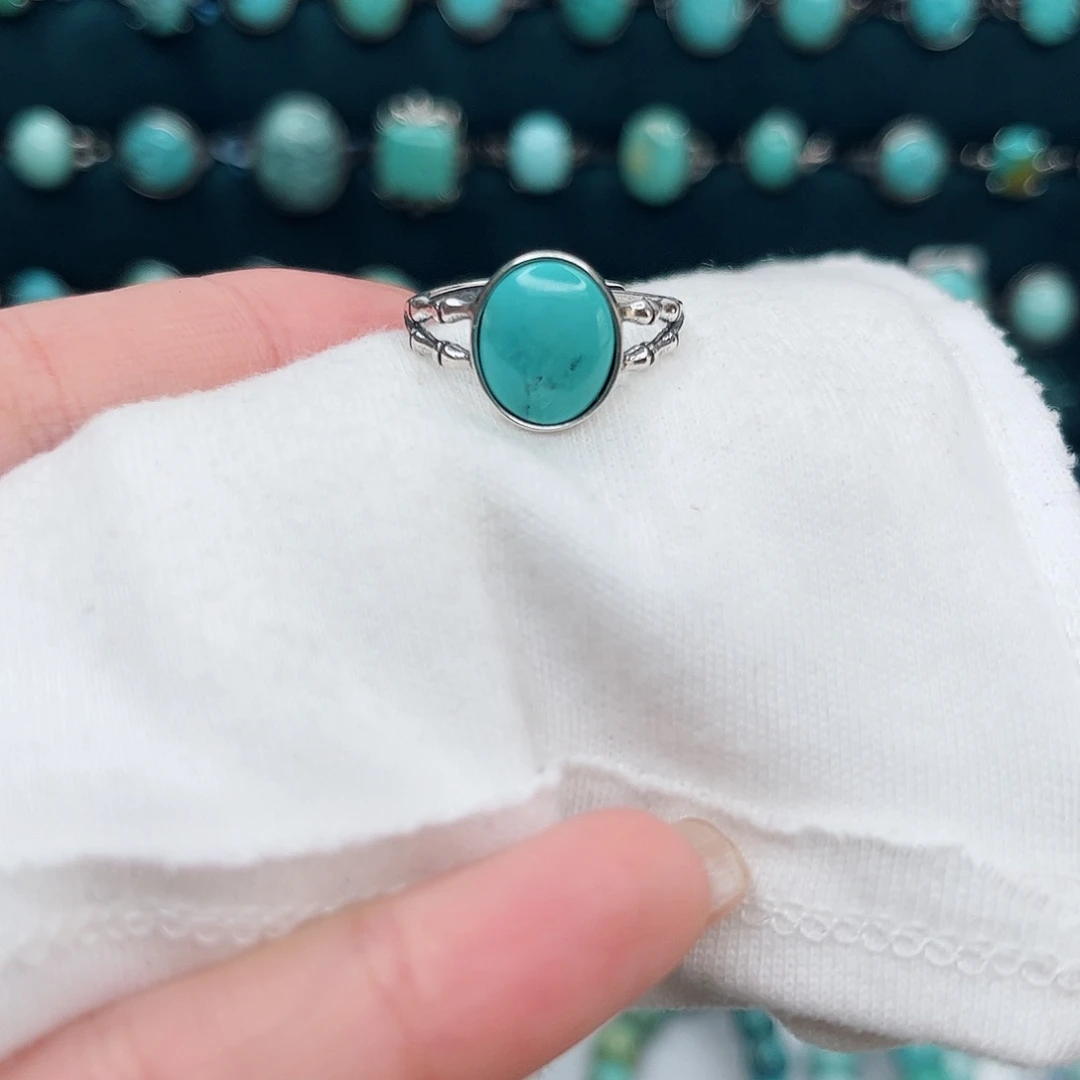 绿松石绿松石未镶嵌