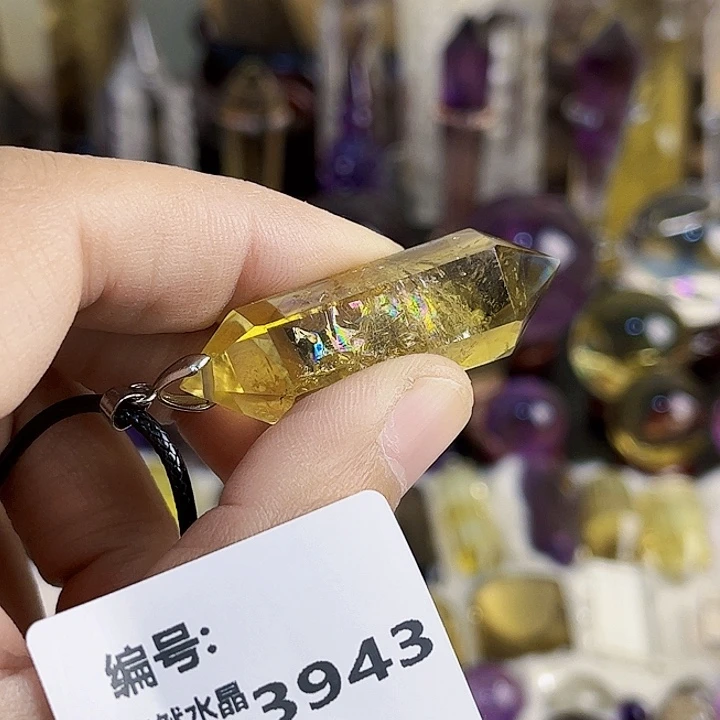 ****未镶嵌颈饰水晶吊坠
