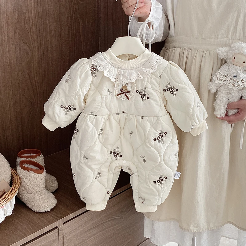 深秋婴儿衣服秋冬装女宝宝加绒夹棉连体衣公主洋气哈衣秋冬外出服