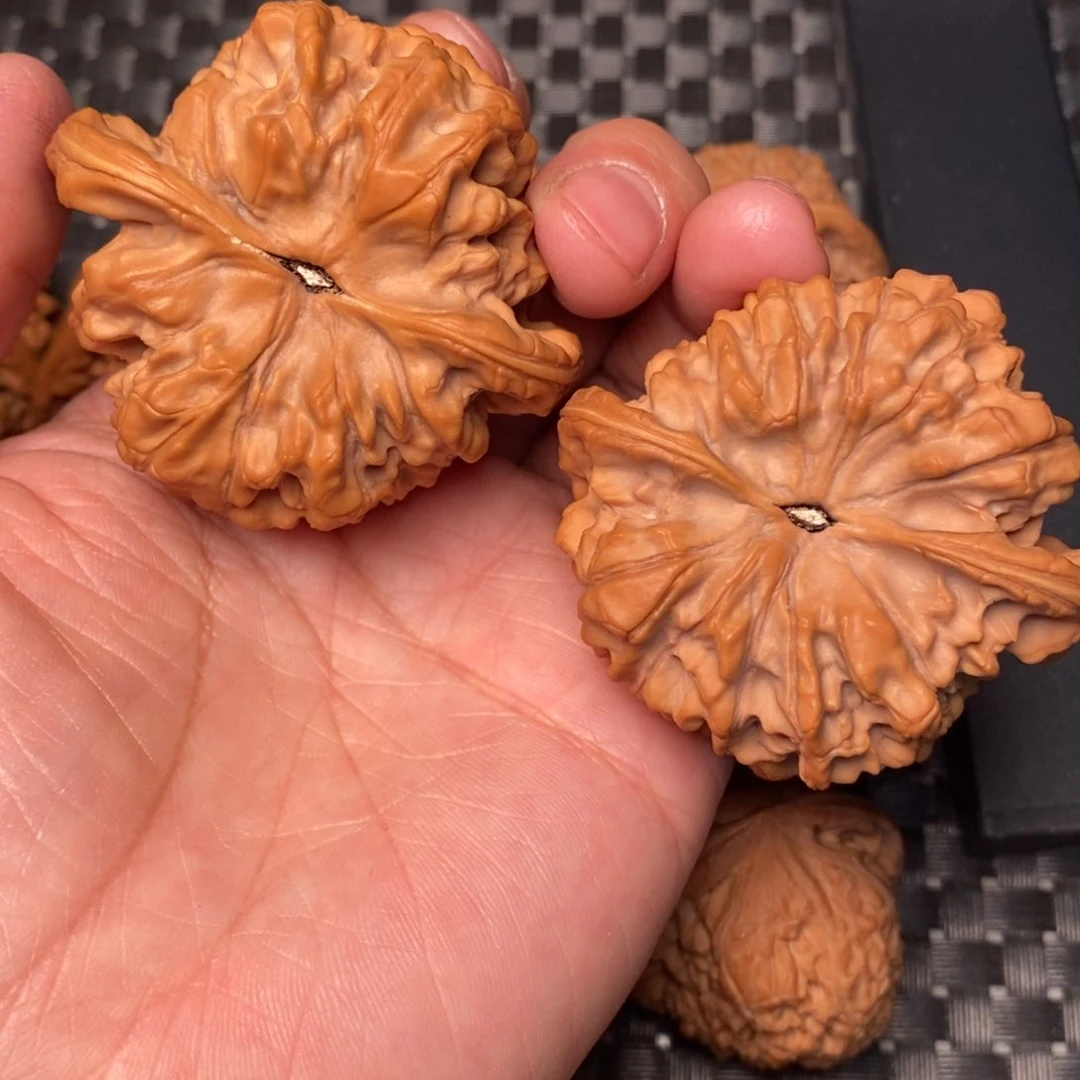 文玩核桃吊坠啊*大官帽