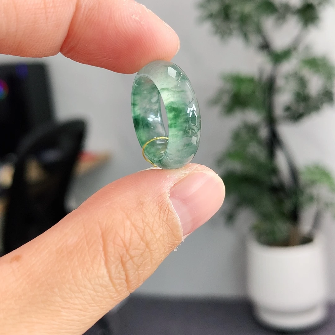 翡翠未镶嵌戒指5号