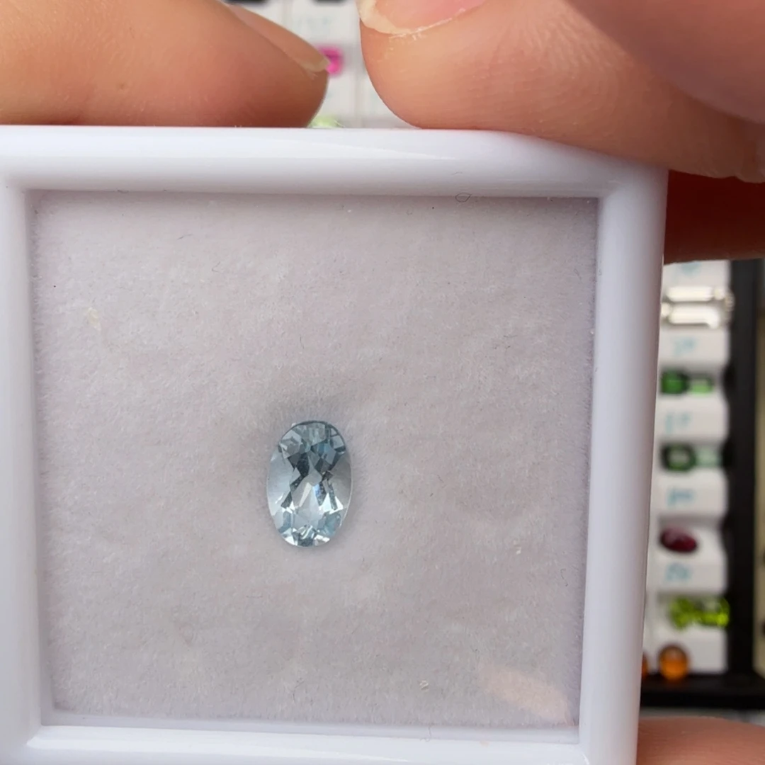 裸石海蓝宝石天然纯净无瑕 0.93ct