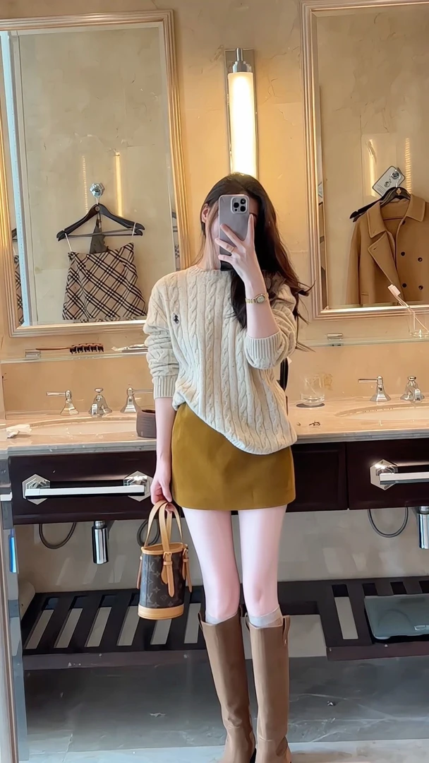 2025秋冬新款韩系气质刺绣麻花圆领套头毛衣高腰黄色半身裙两件套