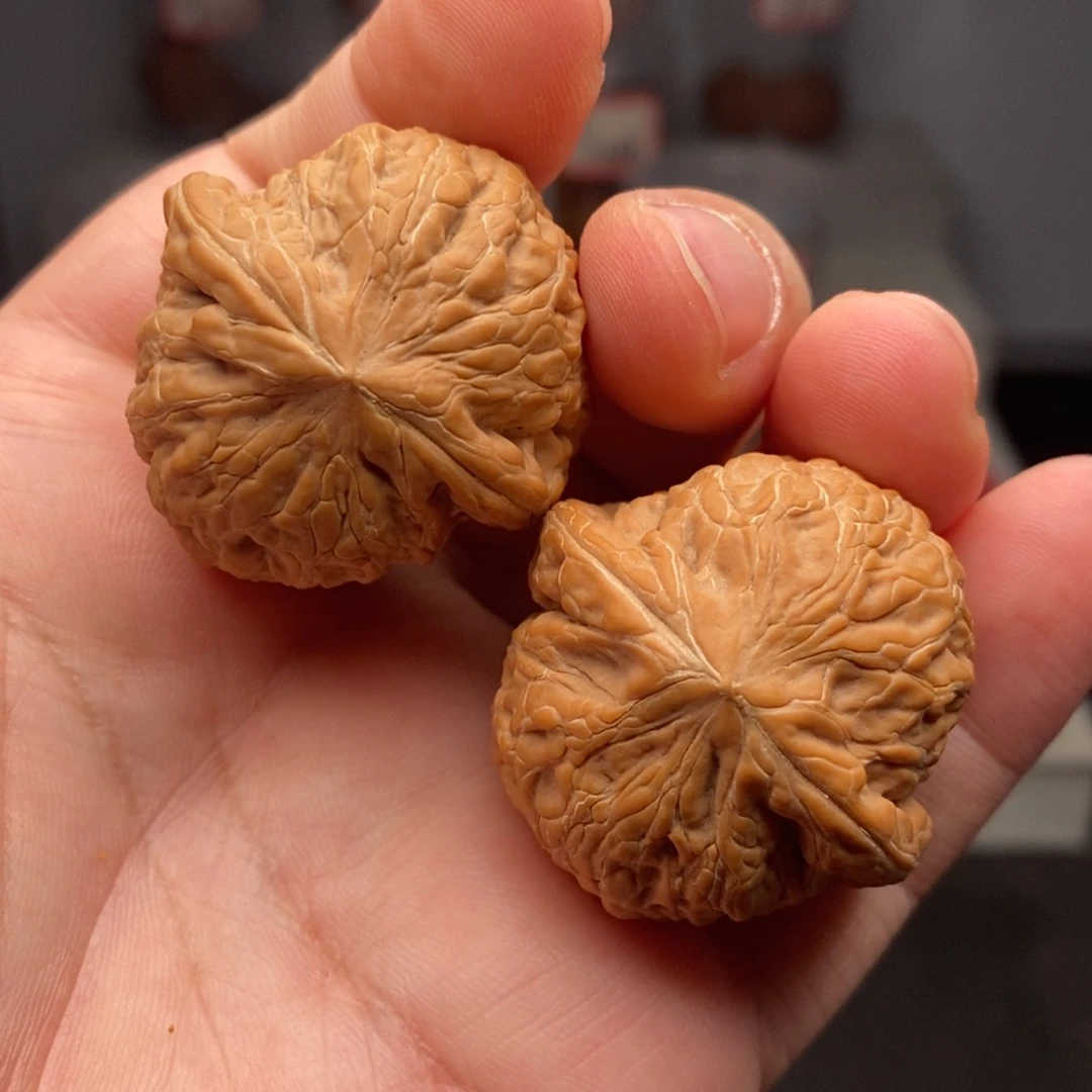 文玩核桃把件36全品铁锤