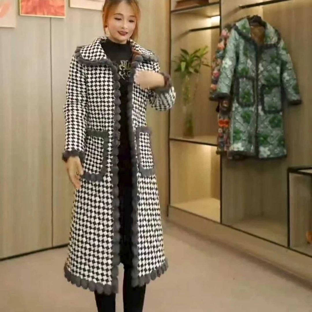2025最新妈妈装长款女加厚保暖棉衣网红网洋气时尚