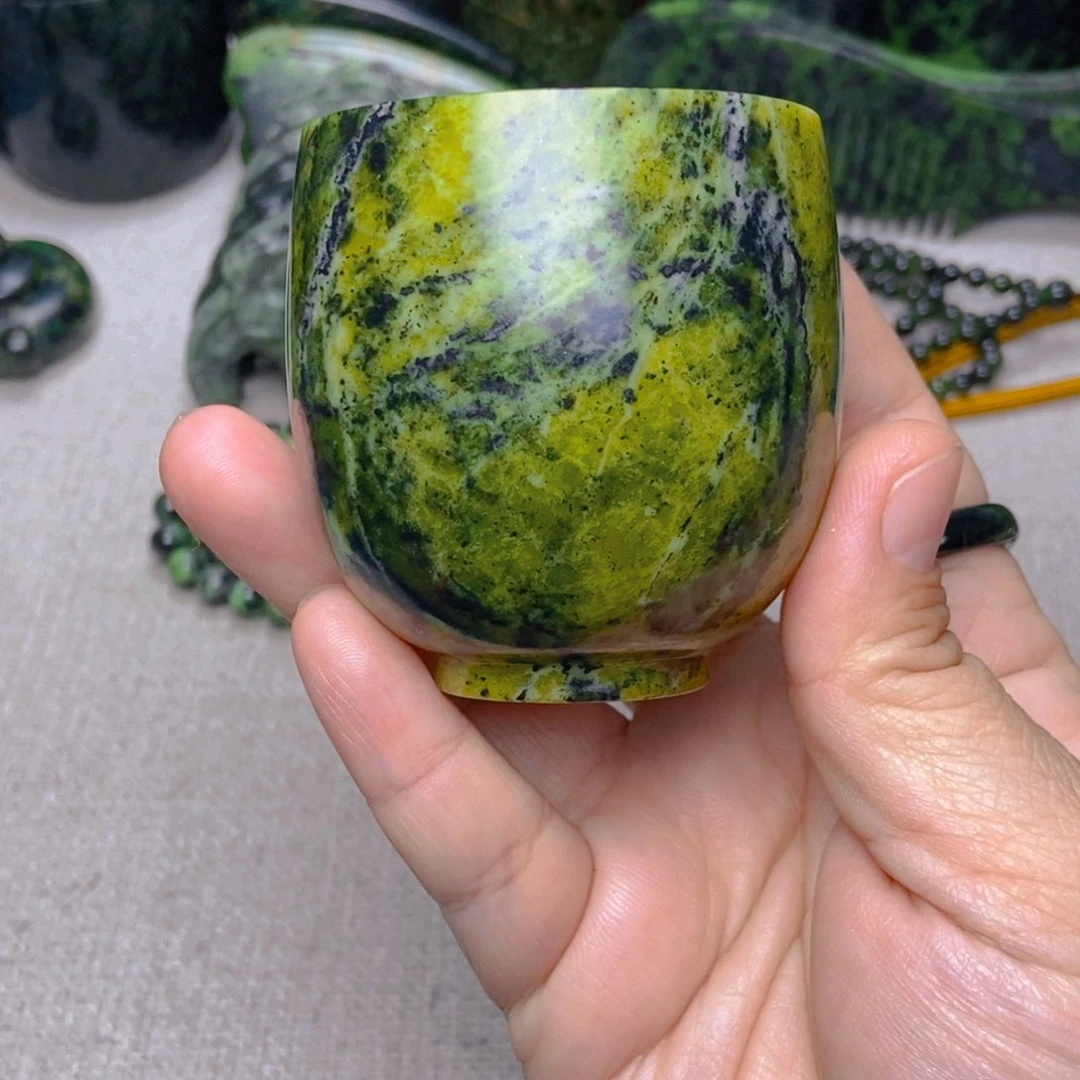 蛇纹石玉主人杯未镶嵌龙**海