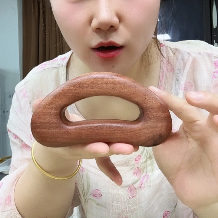 红檀木半圆推板瑕疵微裂