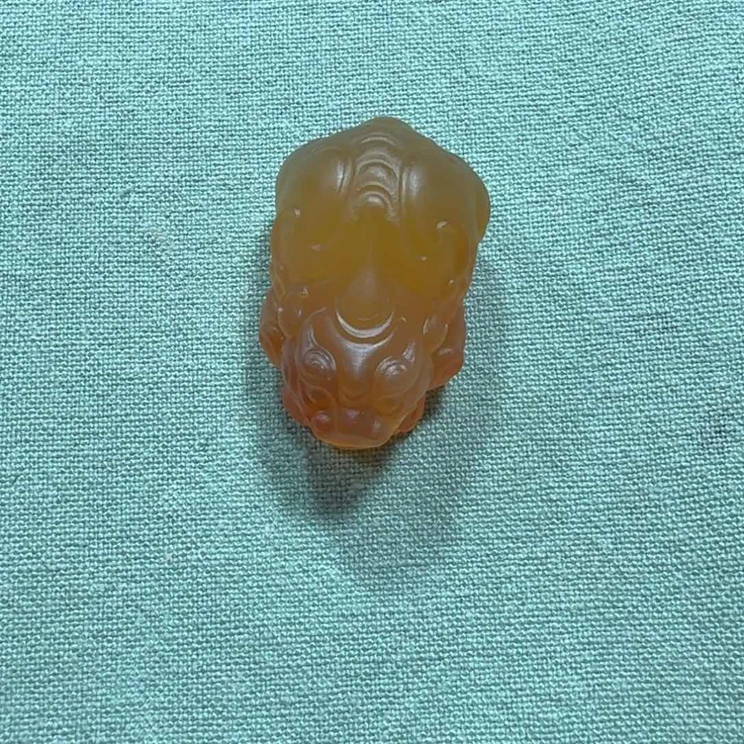 布***特玛瑙/玉髓未镶嵌貔貅