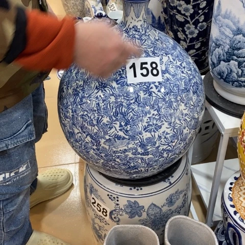 【闪购商品】摆件黄*标青花瓷花瓶，微瑕。。。